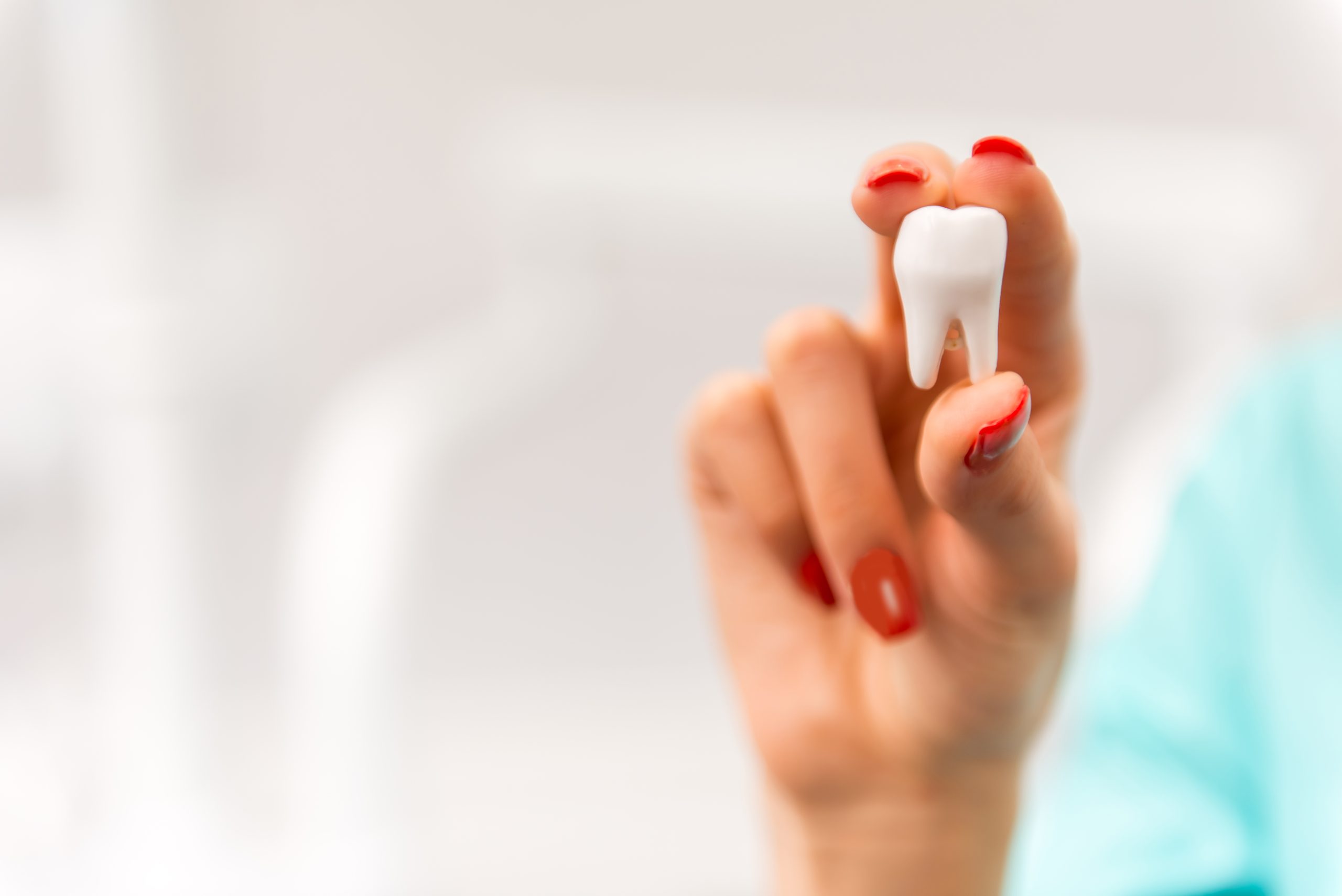 Why You Shouldn’t Ignore A Cracked Tooth—Even If It Doesn’t Hurt